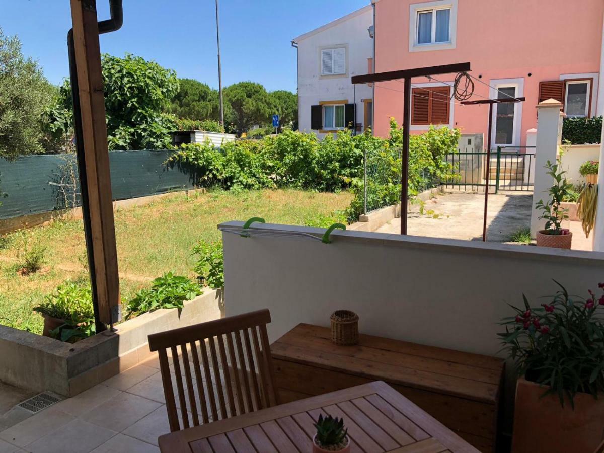 Apartman Gloria Apartamento Mali Lošinj Exterior foto